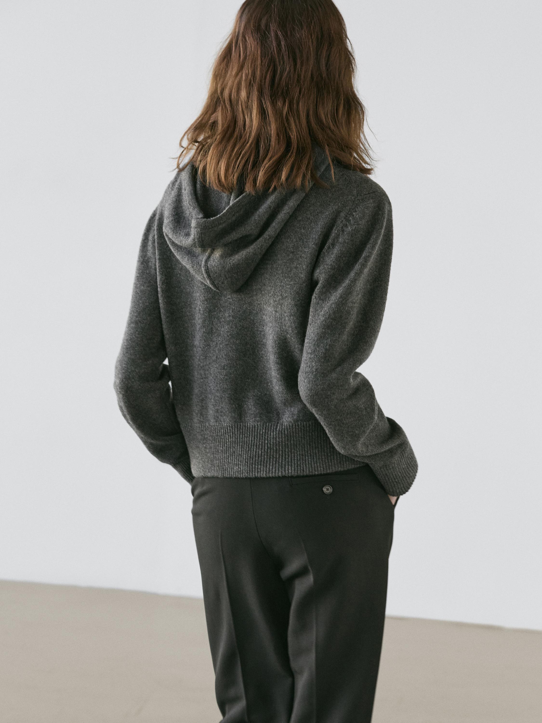 Cardigan zippé à capuche en laine mélangée